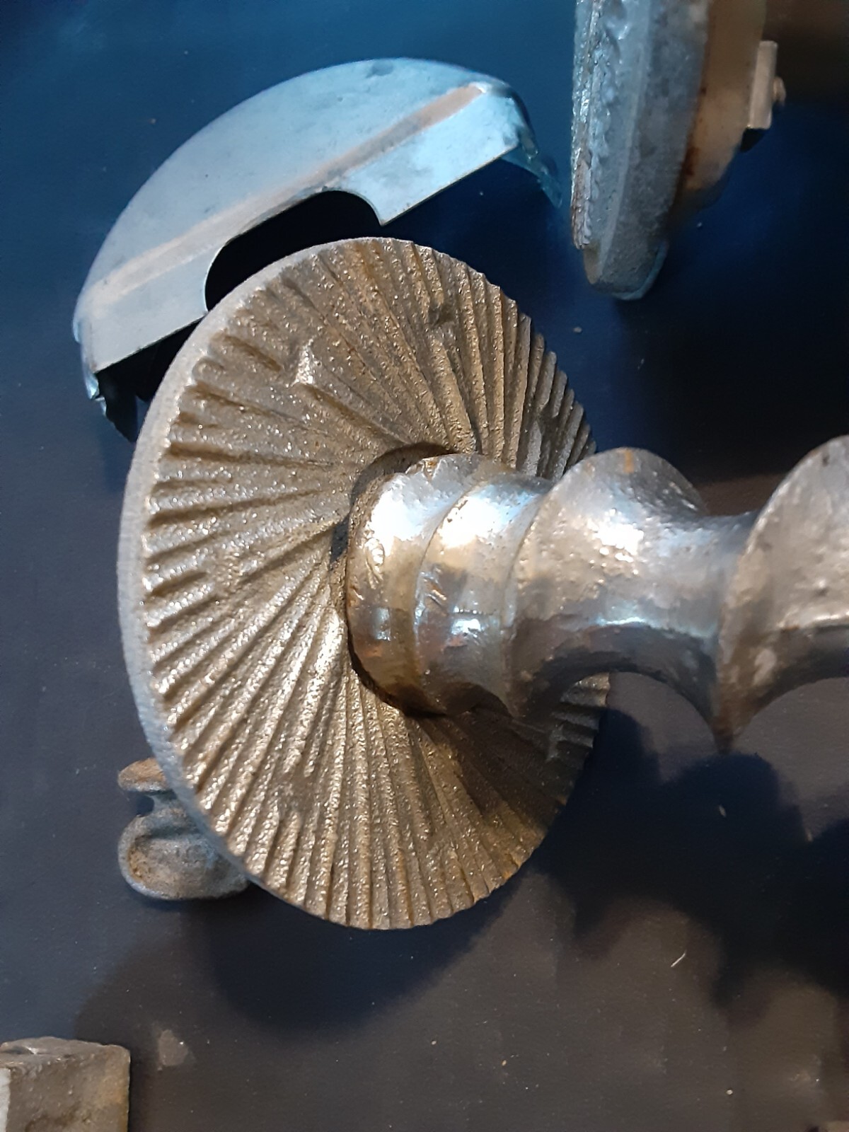 ESTRELLA Corona Hand Crank Manual Flour Mill Grinder Grain Corn Wheat