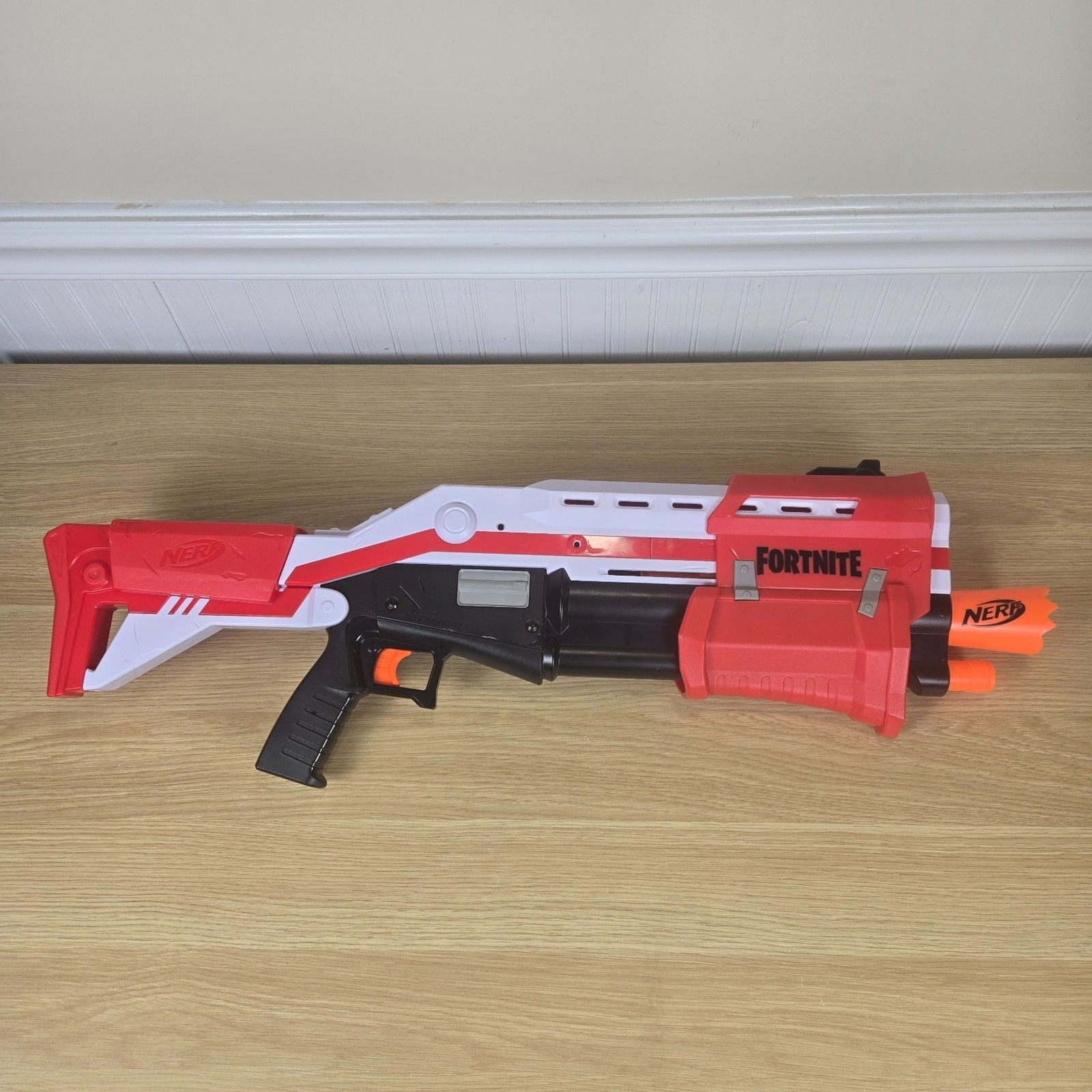 NERF Fortnite Bossmerg-12 Tactical Shotgun Dart Blaster with Scope!