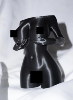 Female, Presentation - Sculpture and Tabletop Decoration Statue