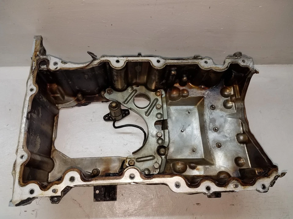 2016-2020 Chevy Camaro 2.0L Turbo Upper Engine Oil Pan 12654317 (4 Cylinder) T7 - Image 3 of 3