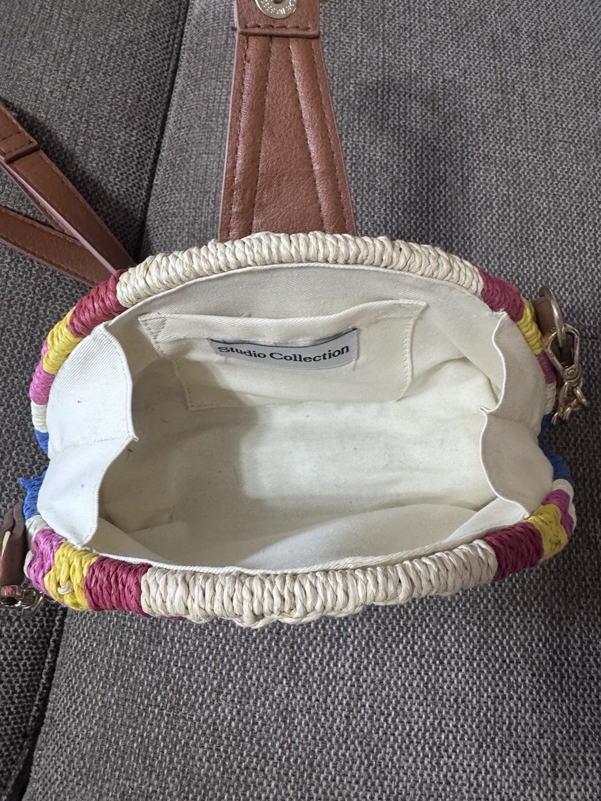 Studio Collection Multicolor Semi-Circle Shoulder… - image 8