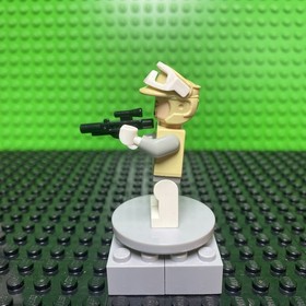 Genuine Lego Hoth Officer Minifigure Star Wars -sw0258- 8083