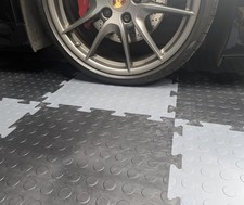 BLACK & GREY HEAVY DUTY 12MM PVC PENNY INTERLOCKING GARAGE FLOOR TILES GYM MATS