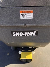 🔥Sno-way 4CU FT- Hitch mounted Salt spreader 🔥Rare Unit 