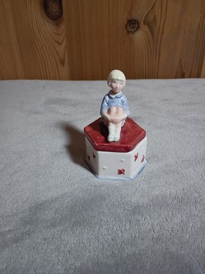 Christopher Robin Disney Classic Pooh Trinket Box Figural Porcelain Vintage
