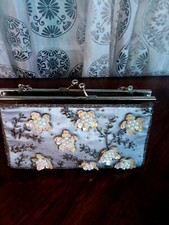 Vintage Beaded and Sequined Evening BagIn good condition. No tears. No missing