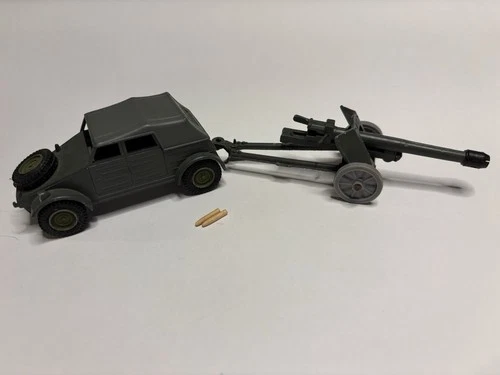 Vintage Diecast Dinky Toys #617 Volkswagen KDF & 50mm PAK Anti-tank Gun & Shells