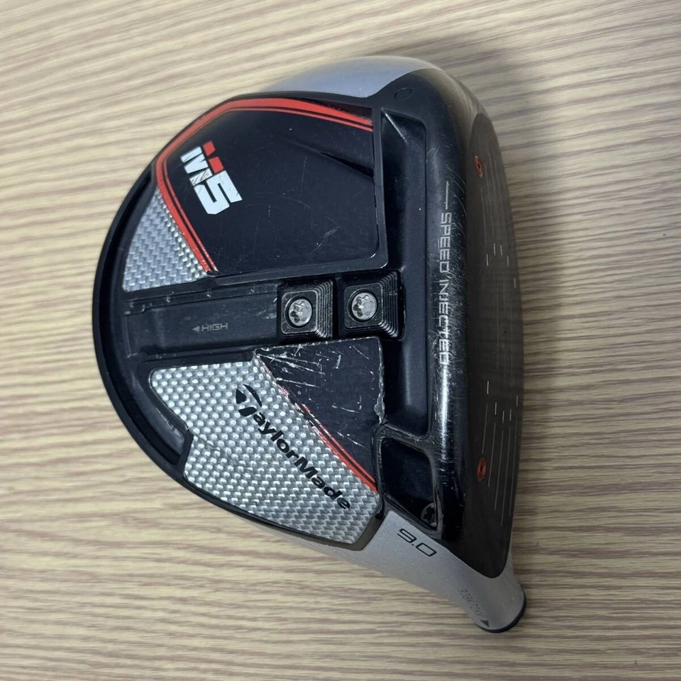 Taylormade M5 Driver Head Only 9.0 RH w/cover - Image 3 of 4