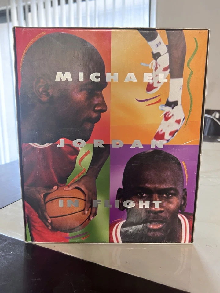 Michael Jordan In Flight 1992 EA Sports IBM (2) 3.5" disks Complete PC Big Box - Image 2 of 4