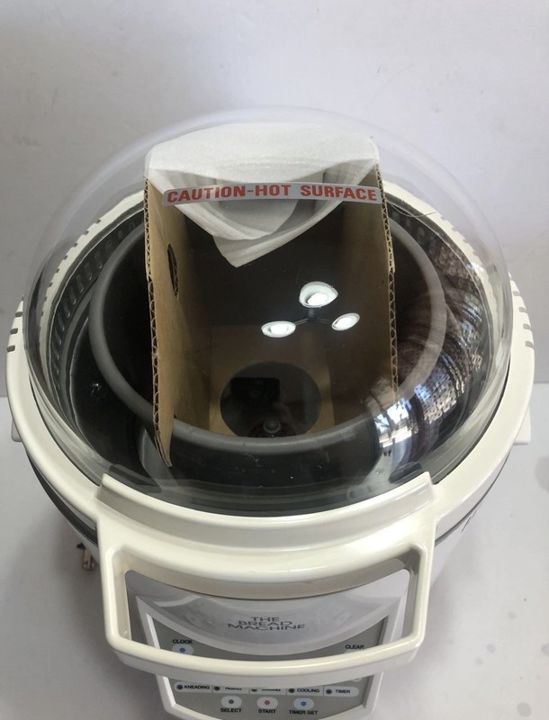Vintage WELBILT Bread Maker The Bread Machine ABM-100-3 White W/Dome Top 2 Lb