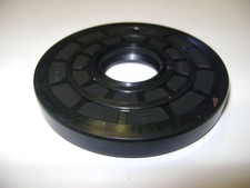NEW TC 25X80X10 DOUBLE LIPS METRIC OIL / DUST SEAL 25mm X 80mm X 10mm