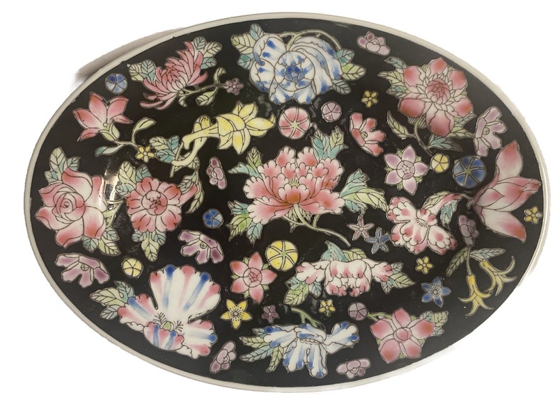 Vintage Chinese JingDeZhen Porcelain Black Flower 8” Oval Plates. Set Of 6