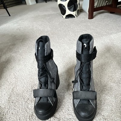 Converse Men's Black High Top Athletic Sneakers Lace-Up Hook & Loop Strap