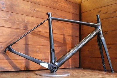 FUJI SL Elite カーボンロードバイク フレームセット サイズ49 FUJI SL Elite カーボンロードバイク フレームセット サイズ49 FUJI SL