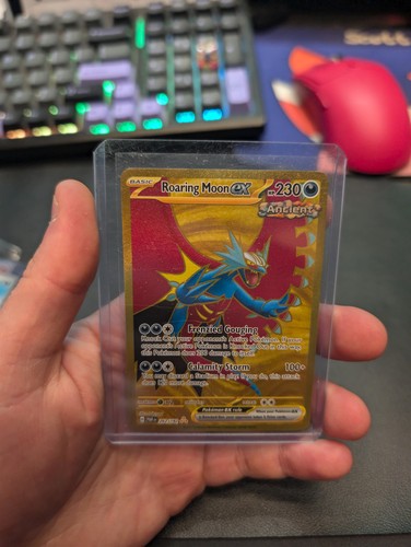 Roaring Moon ex Pokemon SV04: Paradox Rift #262/182 Holo Near Mint