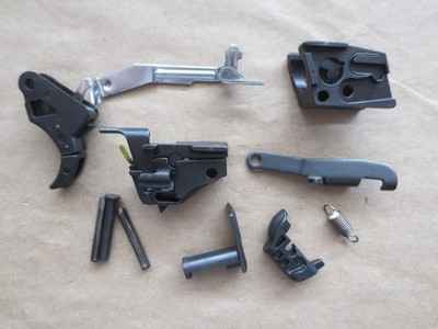 S&W Smith & Wesson Shield 9mm Parts Lot Gen-1 Trigger, Ejector, Locking Block