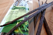 Ceylon Organic Vanilla Beans by Ceynilla: Grade-A Premium Quality Whole Pods