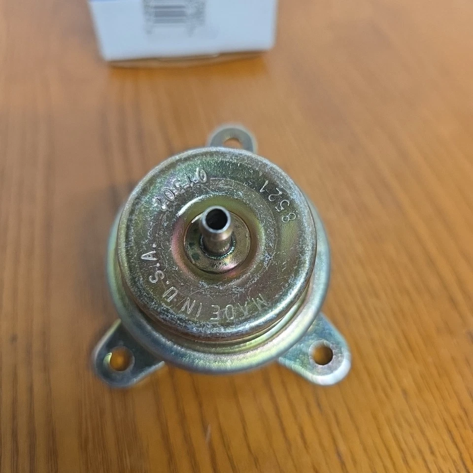 Regulador de presión de combustible GP Sorensen 800-300 para Dodge B150 B250 B350 1988-1992 ^ Foto 3 de 4