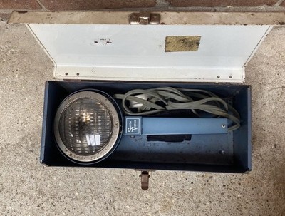 Vintage Lampe Leuchte Flutlicht Spot Leuchte Original Metall Box Smith Victor