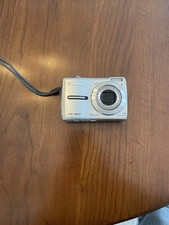 Olympus FE FE-310 8.0MP Digital Camera - Silver- READ 