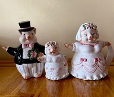 Very Cute Pig Teapots Set Mum&dad Is Teapots Daughter Is Milk Jug