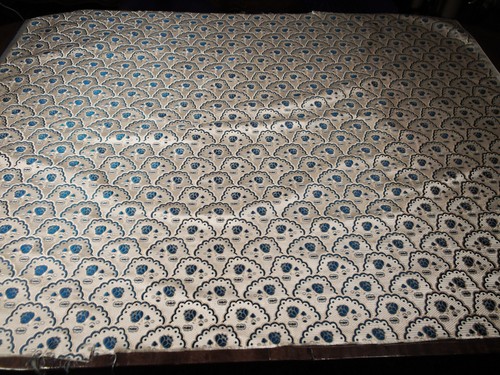 1m05 de tissu d'ameublement jacquard façon broderie - largeur 1m30
