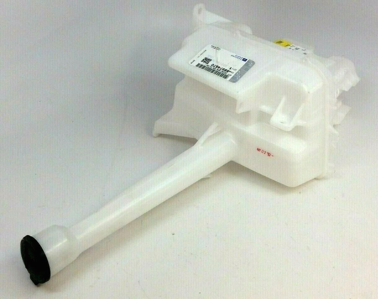 20032008 Pontiac Vibe Windshield Washer Fluid Reservoir Tank new OEM 88974670 eBay