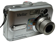 Vivitar 5385 Vivicam 5.0 Megapixels 2GB SD Card Samsonite Camera Case