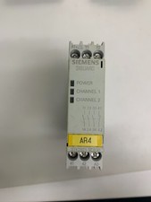 Siemens Siguard Safety Relay 3TK2821-1CB30