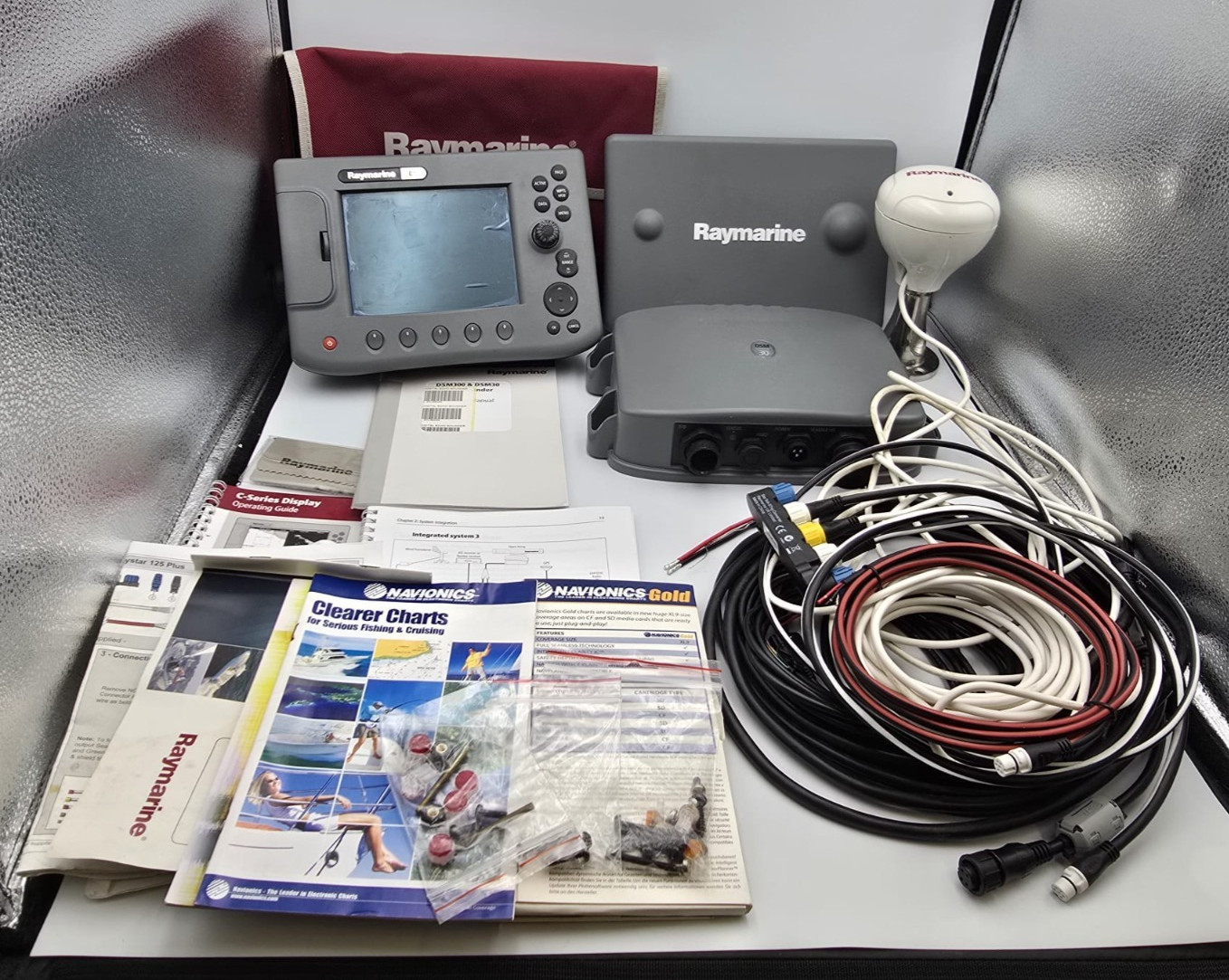 Raymarine C70 multi function Display Chart Plotter With DSM 30 & GPS Sensor