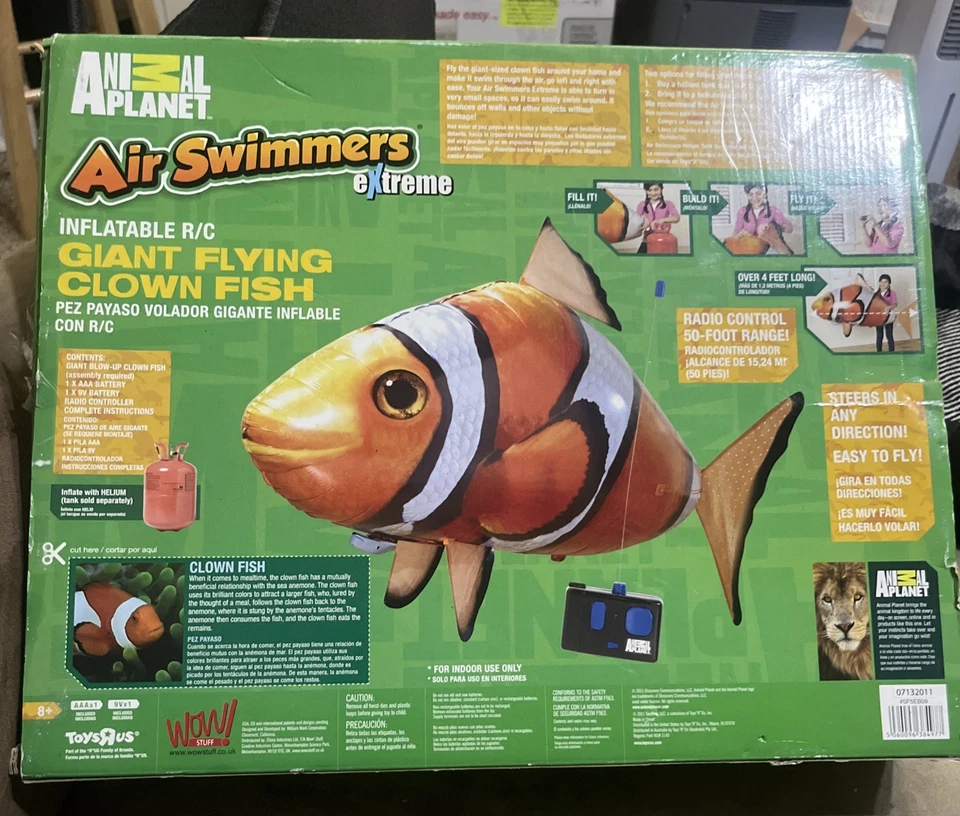 ToysRus Animal Planet Air Swimmers Extreme Giant Flying Clown Fish  New Open Box - Image 2 of 2