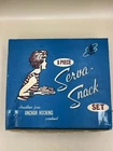 Anchor Hocking Serva-Snack Set. 8 Piece Grape Pattern. 4 Cups, 4 Plates