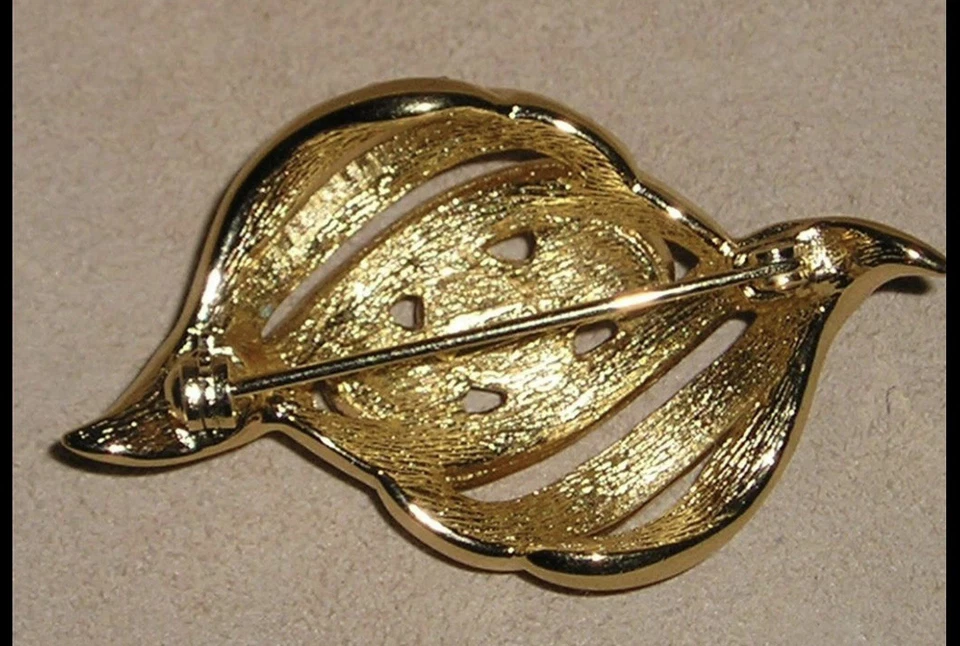 Christian Dior Gripoix изумруд рубин сапфир кристаллы ажурный лист брошь золото - Изображение 3 из 4