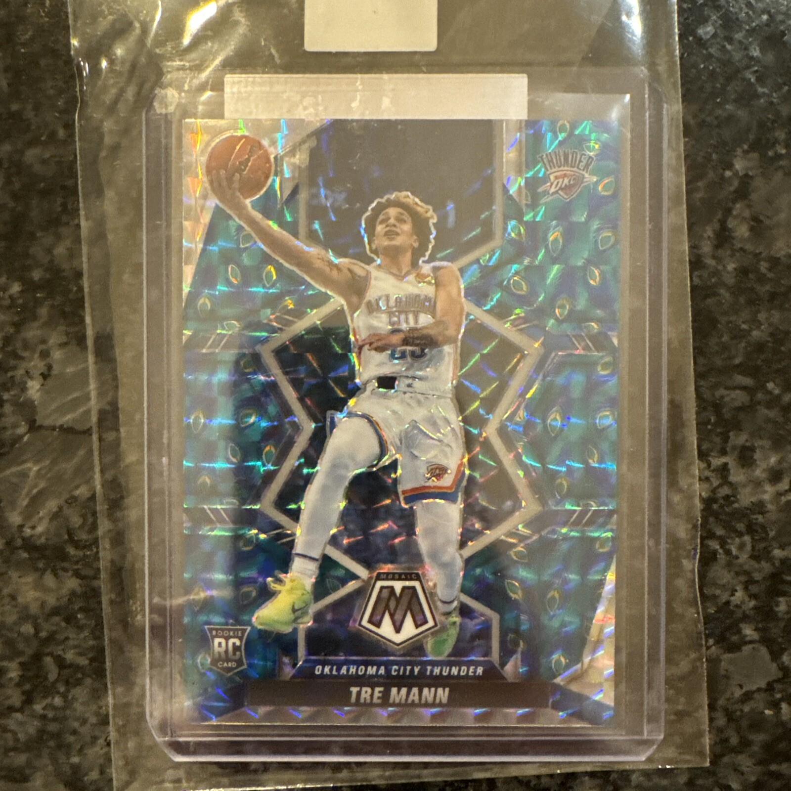2021-22 Mosaic Basketball Tre Mann RC “PEACOCK” SSP  No. 212 OKC/Hornets