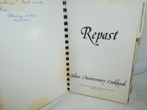 The Harris County Heritage & Conservation Society Cookbook, Houston, Texas 1979 - Picture 3 of 21