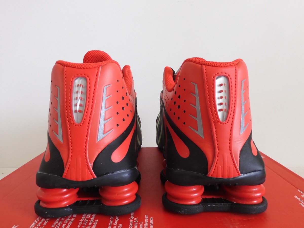Nike Shox R4 / Neymar Jr Black-Challenge Red Mens Sz 10 Rare 2019