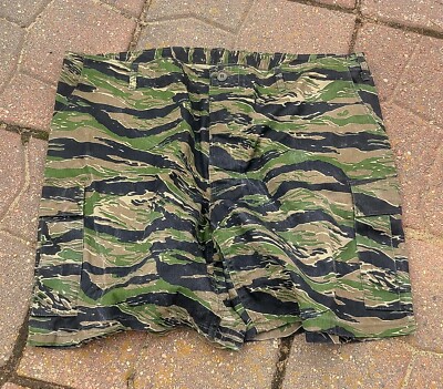 パンツ 90s tiger camouflage pants shorts s-l400.jpg
