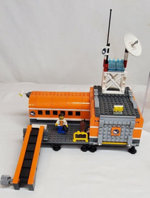 2014 Lego City ARCTIC BASE CAMP #60036 in BOX w Minifigs RETIRED