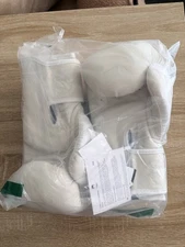 Brand New Unboxed. Venum Elite.   10 -ounce