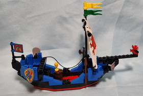 LEGO Black Knights 6057 Sea Serpent complete with Minifigures & Instructions
