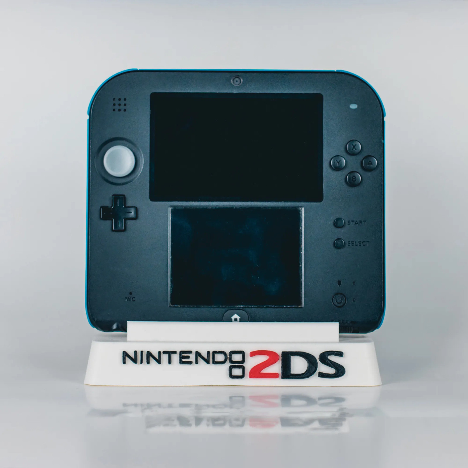 Nintendo 2DS 3D Printed Stand – Handheld Console Display for 3DS