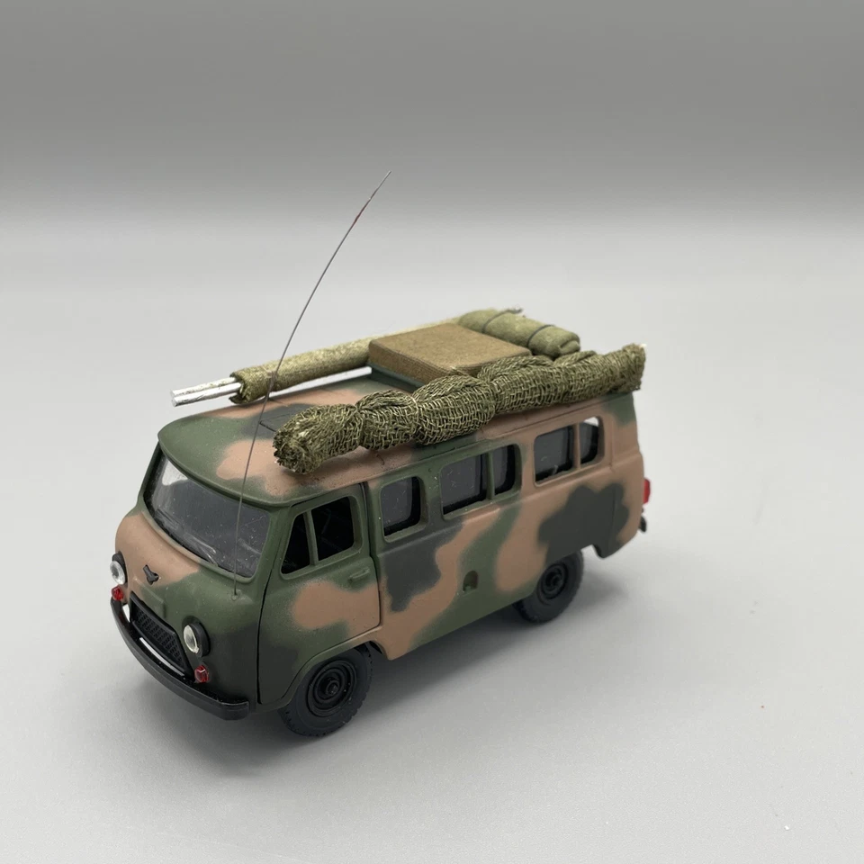 De colección UAZ 452 Nº A41 Conversión Militar 1:43 Novoexport URSS Diecast Soviético Foto 2 de 4
