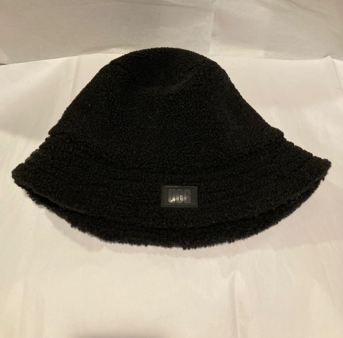 UGG Uggfluff Scalloped Hat Size S/M Black Sherpa‎ Fleece Bucket Hat Crochet Trim UGG Uggfluff Scalloped Sherpa Bucket Hat Womens L/XLG/TG  main image 3