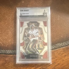 Panini 2022 Select Tom Brady Premier Level #192 Golden Grading 9 Buccaneers
