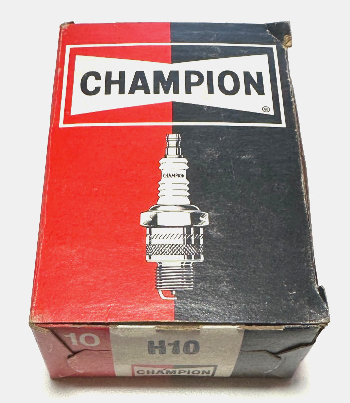 Box of 10 Vintage NOS Champion Non-Resistor Spark Plugs H10 Made in USA