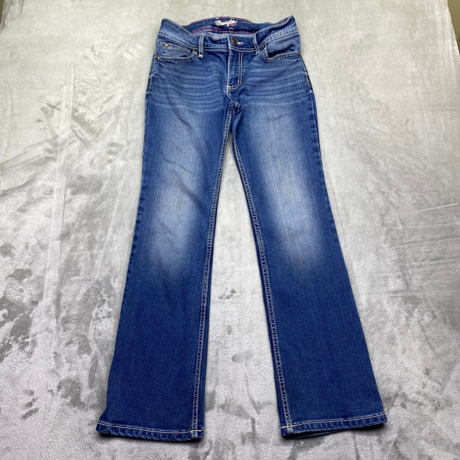 Wrangler Womens Boot Cut Jeans Medium Wash Blue Denim Pants Sz 28