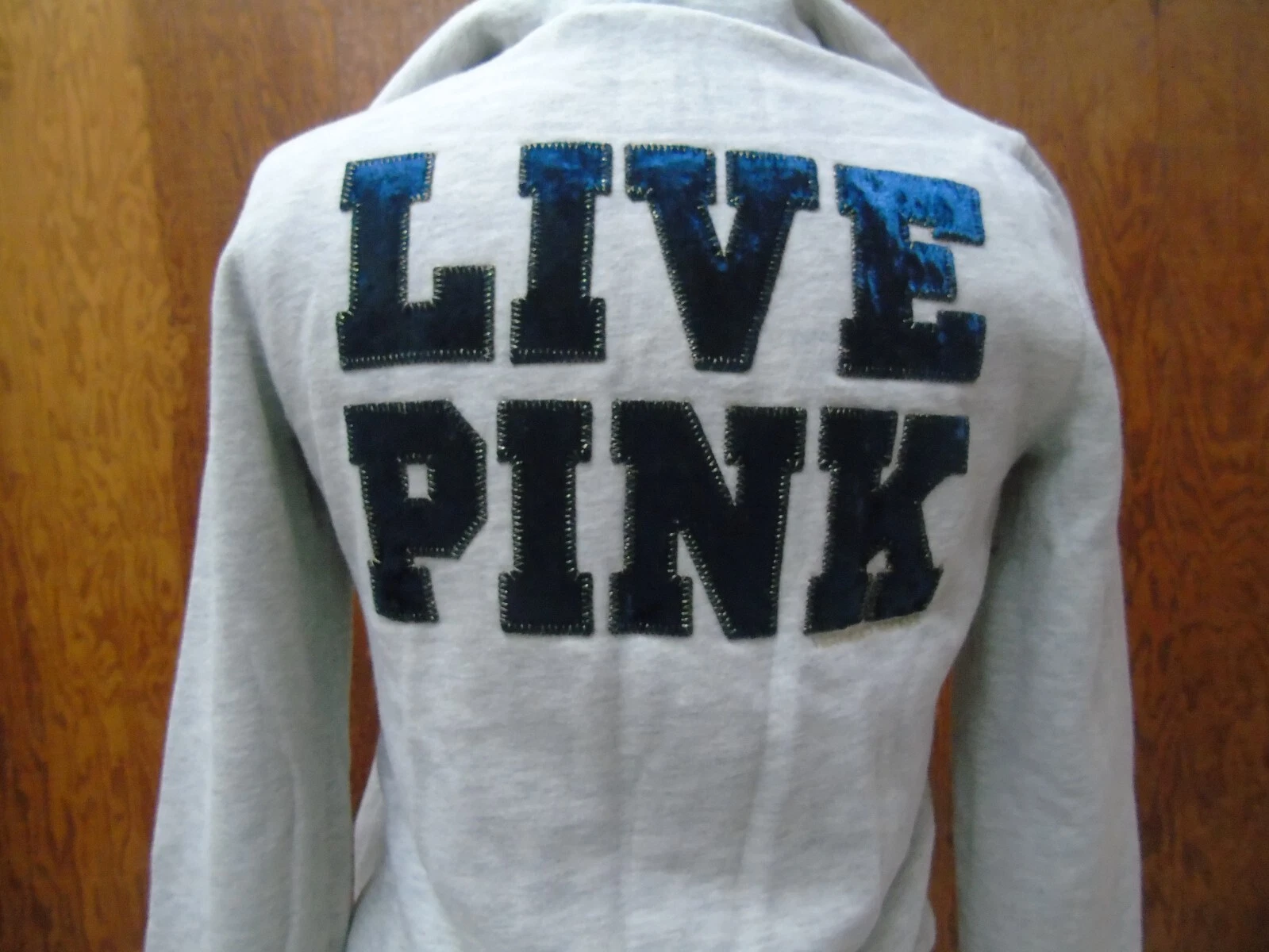 UNDERCOVER Victoria's Secret rosa felpa con cappuccio bottoni davanti grigio "Live Pink" taglia M Medium