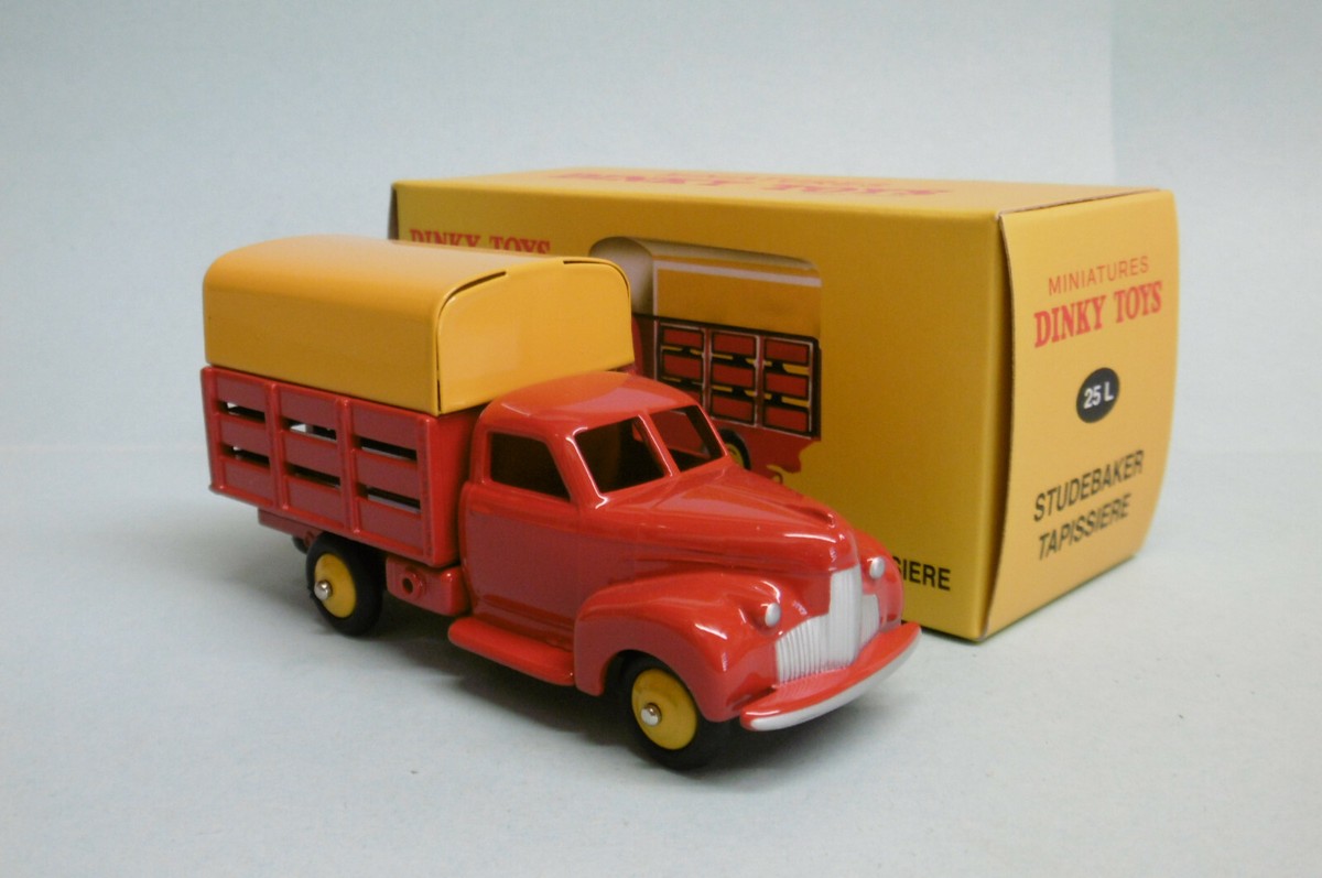 Dinky Toys France - Studebaker Tapissière Verte - Réf 25K - Occasion