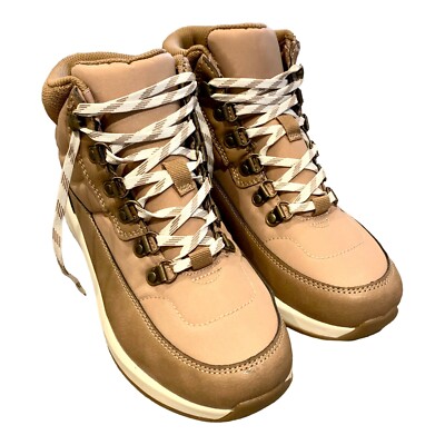 {UNIVERSAL THREAD} Boots Beige-Tan Snow/Hiking/Winter/Comfort/Vegan Womens ~6.5