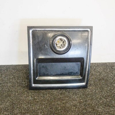SKODA SUPERB Elektrische Heckuhr mit Ciggarete Feuerzeug B6 3T0919201 2011